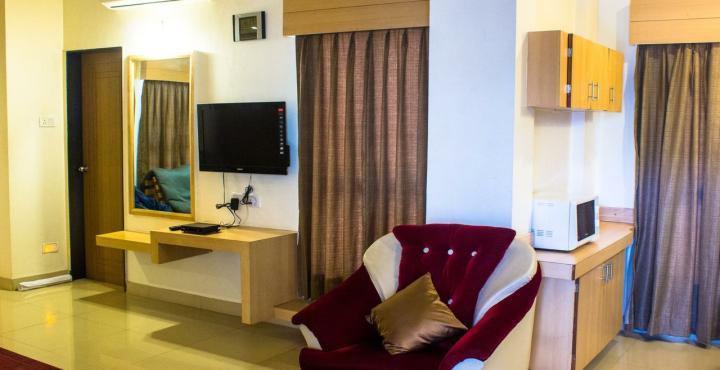 Hotel Phoenix Koregaon Park Пуна Экстерьер фото